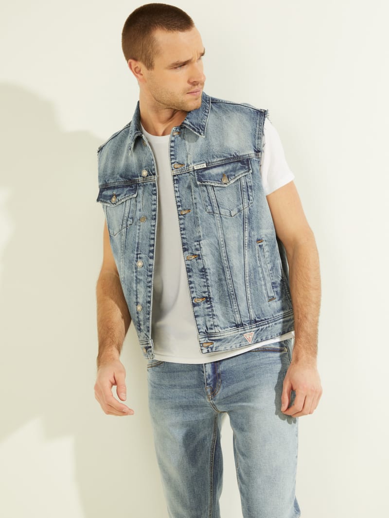 Blue Men's Guess Eco Dillon Denim Vest Jackets | 9452687-AD