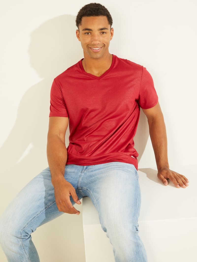 Red Men's Guess Mason Yoke V-Neck Tee T Shirts | 7238916-NP