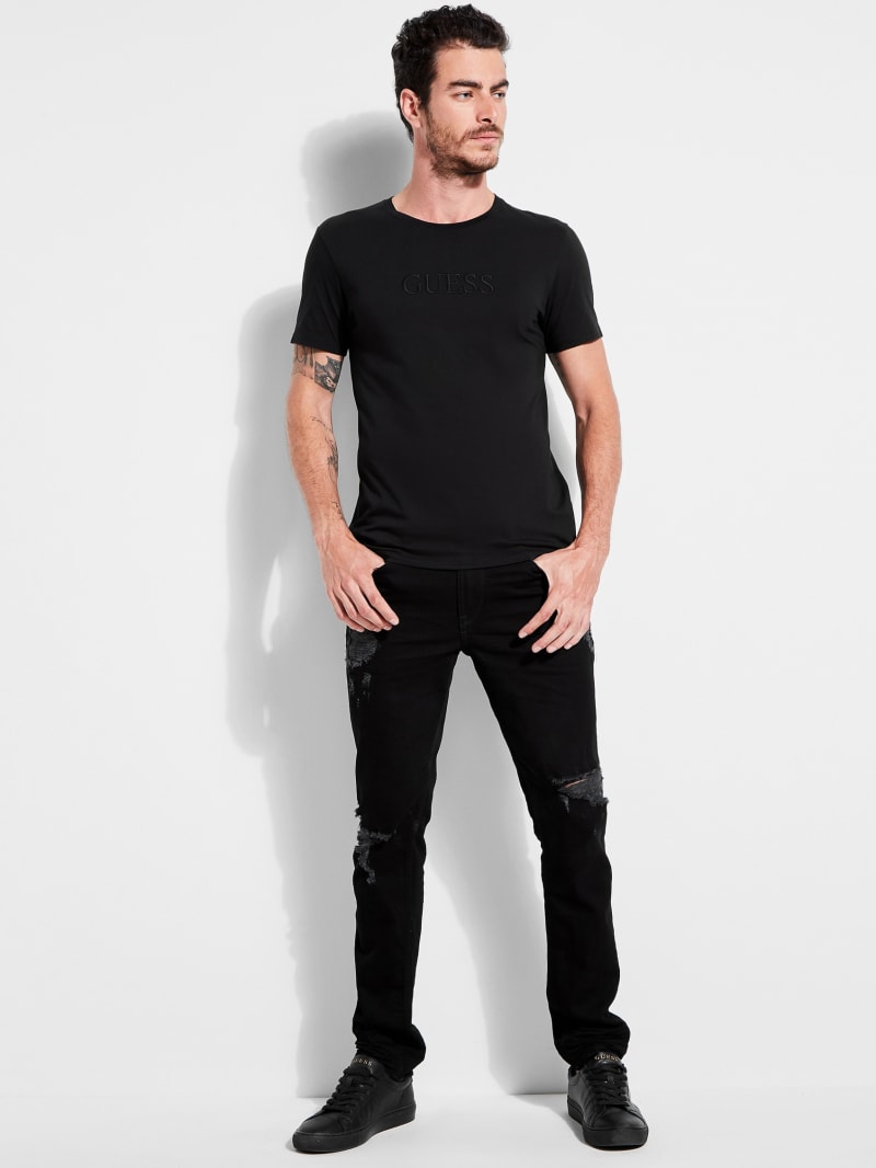 Black Men's Guess Embroidered Logo Tee T Shirts | 1526309-ZP