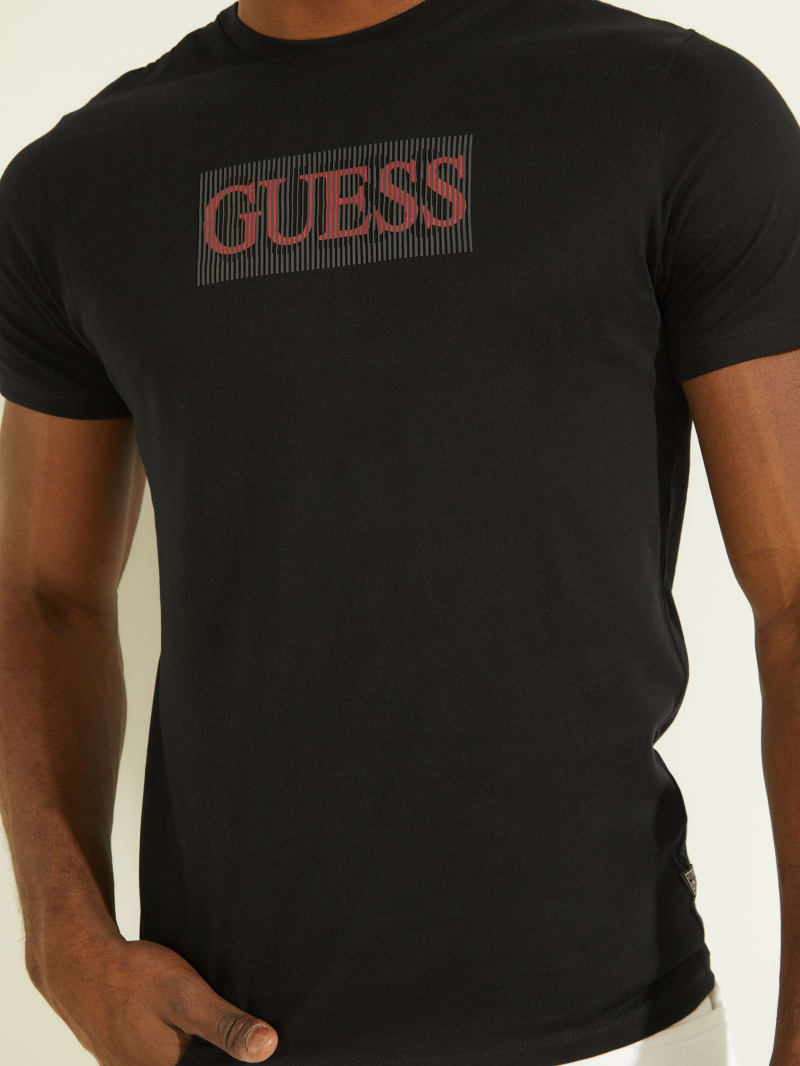 Black Men's Guess Logo Tee T Shirts | 1870295-TL