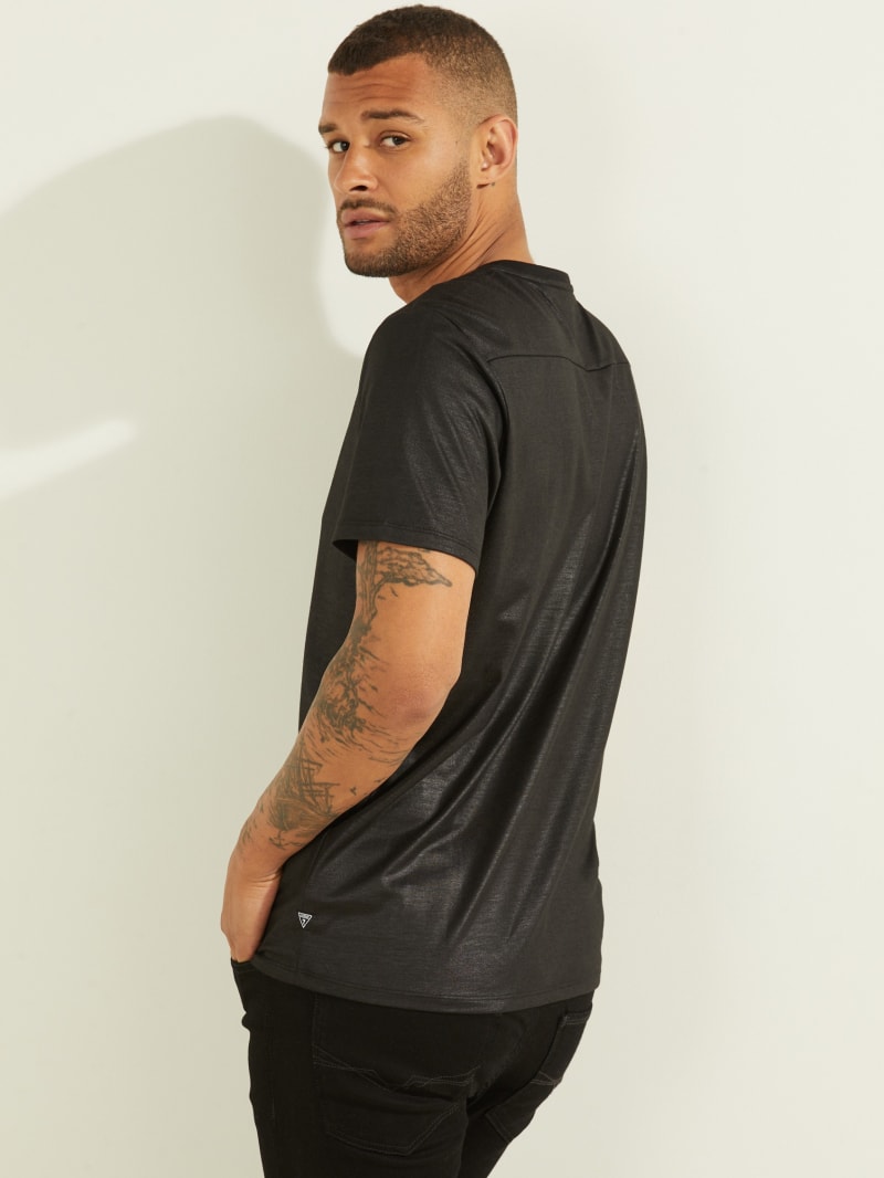 Black Men's Guess Mason Yoke V-Neck Tee T Shirts | 6759302-MD