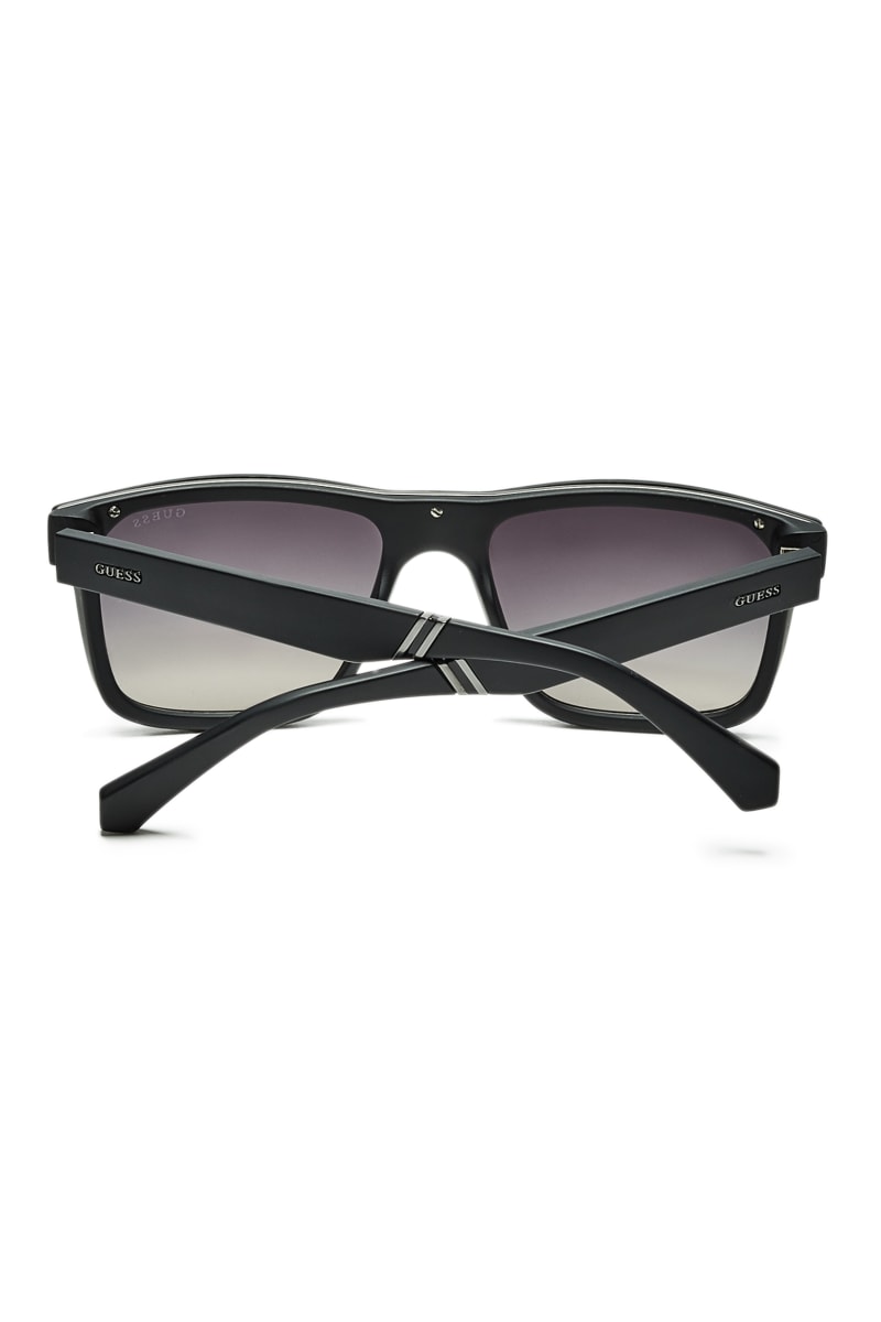 Black Men's Guess Matte Square Sunglasses | 1906345-EV