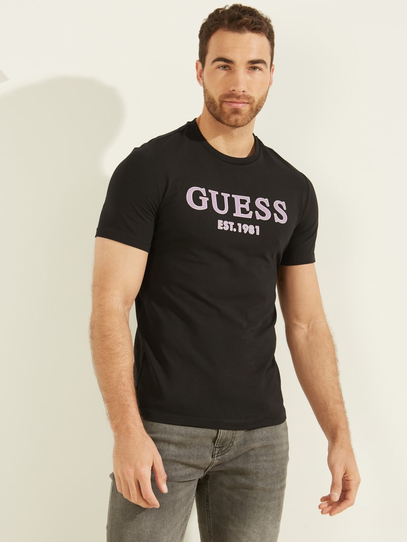 Black Men\'s Guess Point Logo Tee T Shirts | 5671439-JI