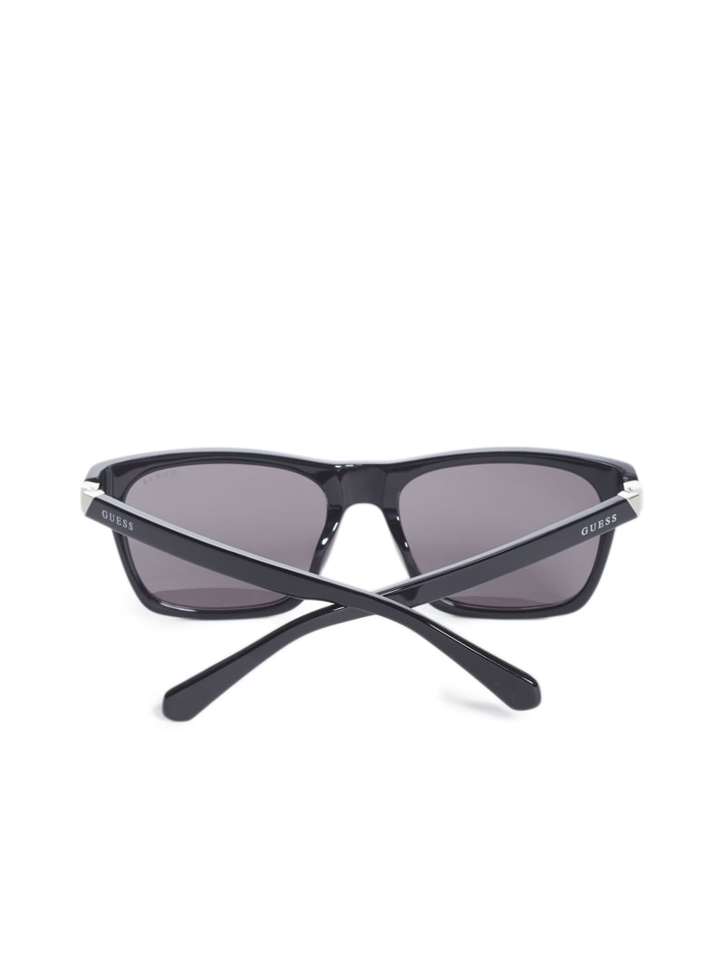 Black Men's Guess Square Sunglasses | 5206713-HJ