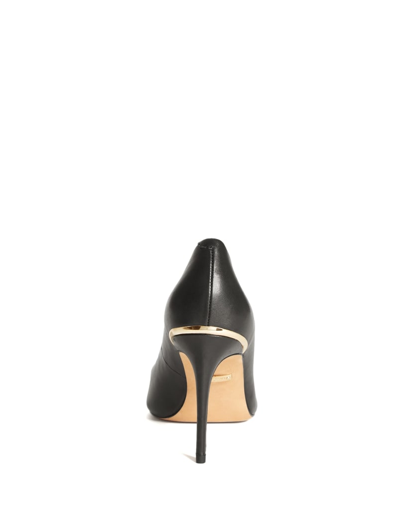 Black Women's Guess Mayla Pumps | 6409127-MB