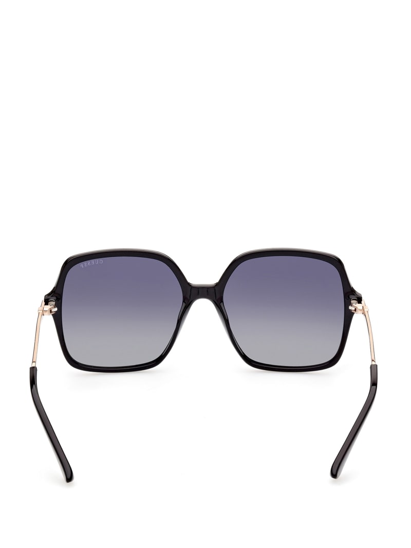 Black Women's Guess Oversized Square Sunglasses | 0349762-QT