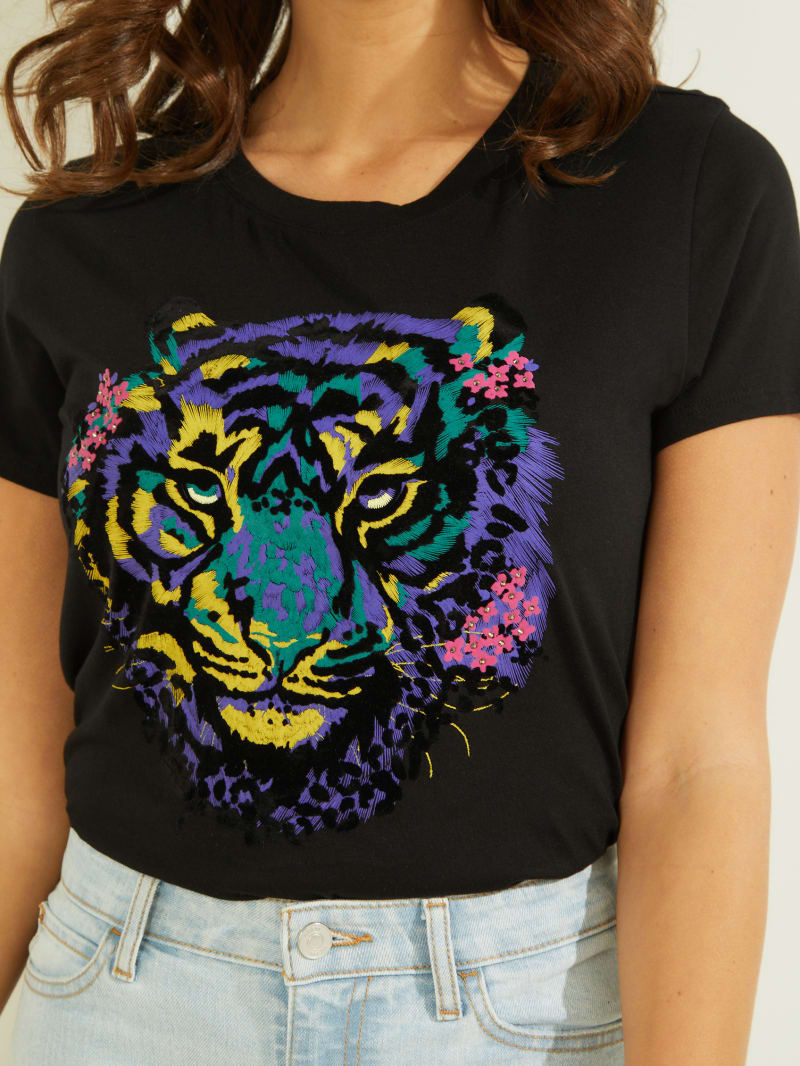 Black Women's Guess Tiger Graphic Tee Tops | 6153429-IG