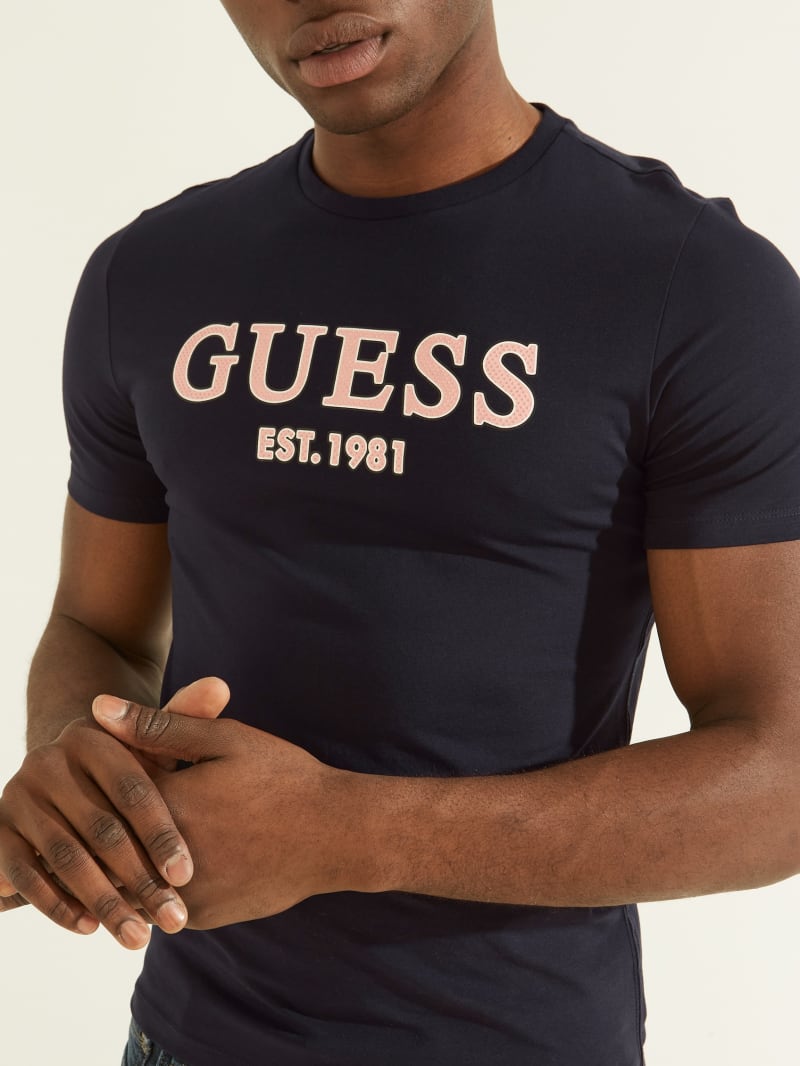 Blue Men's Guess Point Logo Tee T Shirts | 9721450-MA