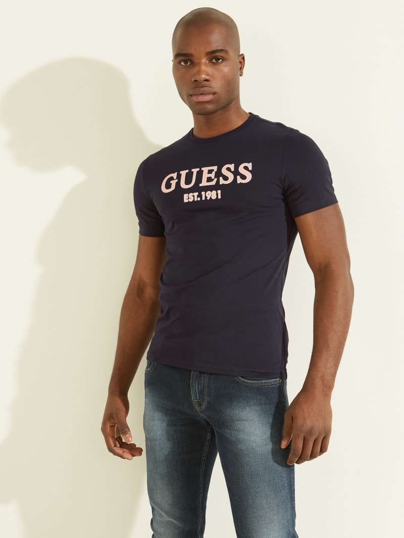 Blue Men\'s Guess Point Logo Tee T Shirts | 9721450-MA