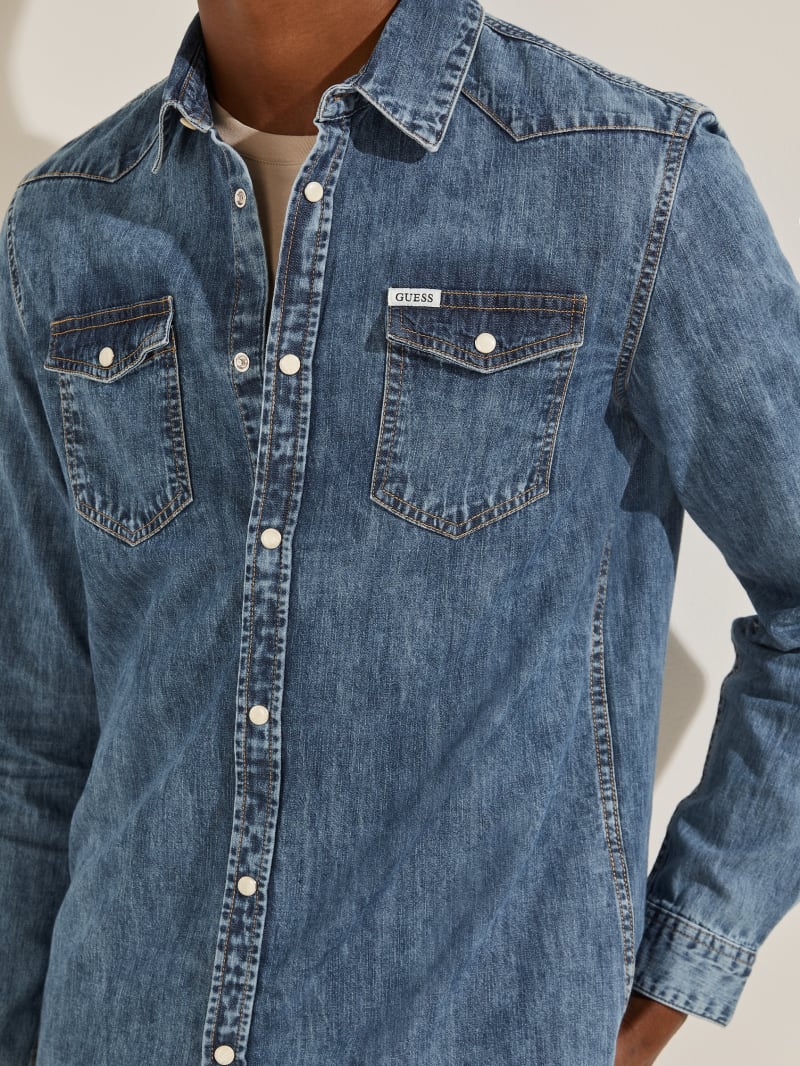 Blue Men's Guess Truckee Denim Shirts | 8602143-BD