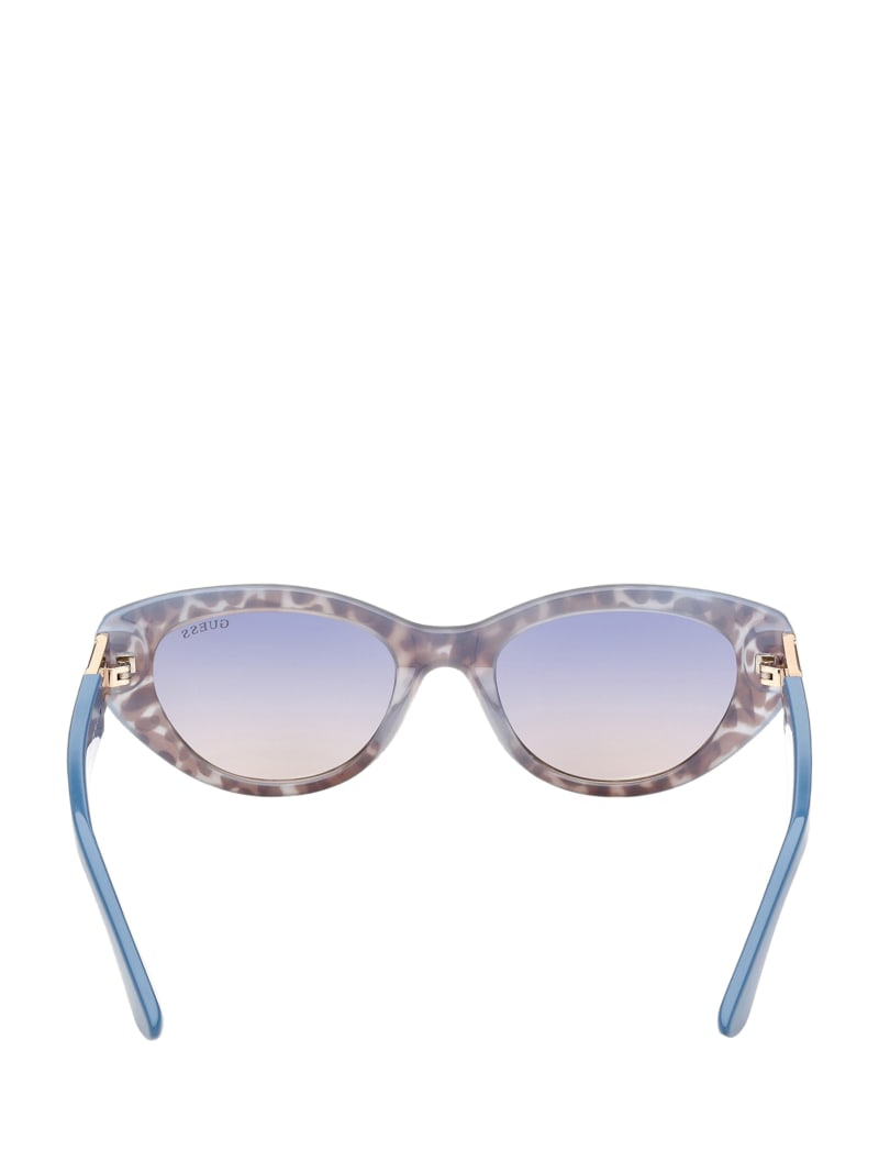 Blue Women's Guess Colored Plastic Cat-Eye Sunglasses | 9450213-FK