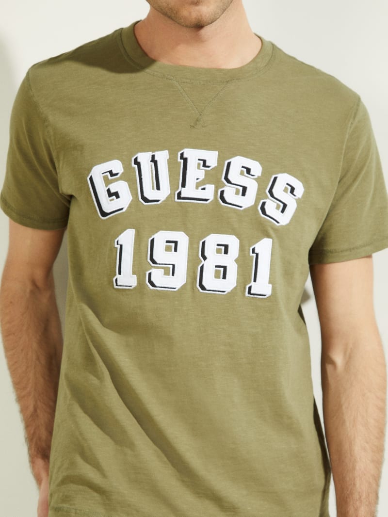 Green Men's Guess Academy Tee T Shirts | 9450782-SN