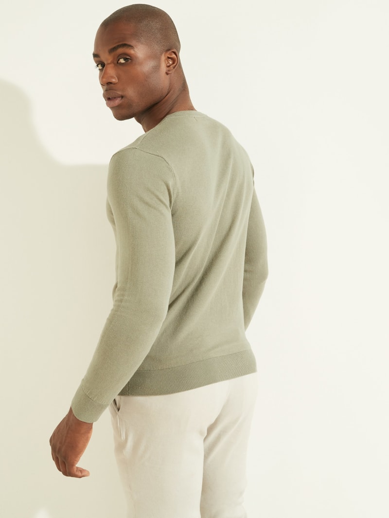 Green Men's Guess Essential Crewneck Sweaters | 7408256-TO