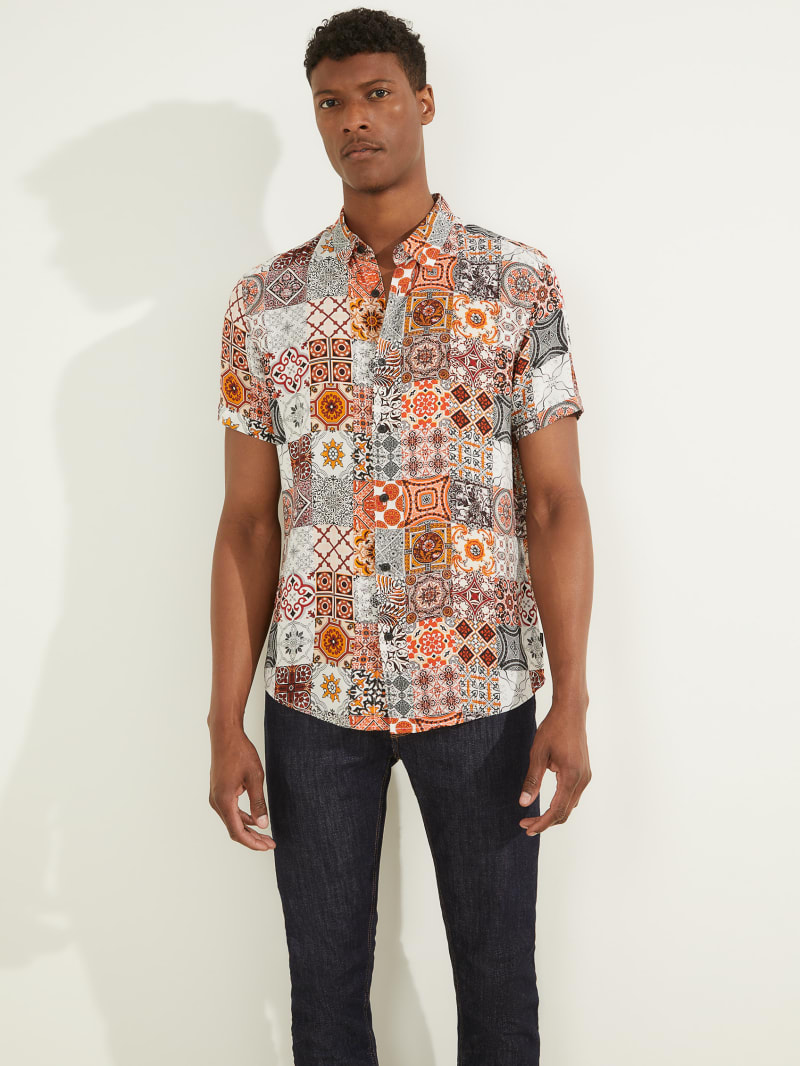 Multicolor Men\'s Guess Eco Mosaic Rayon Shirts | 9734586-AO