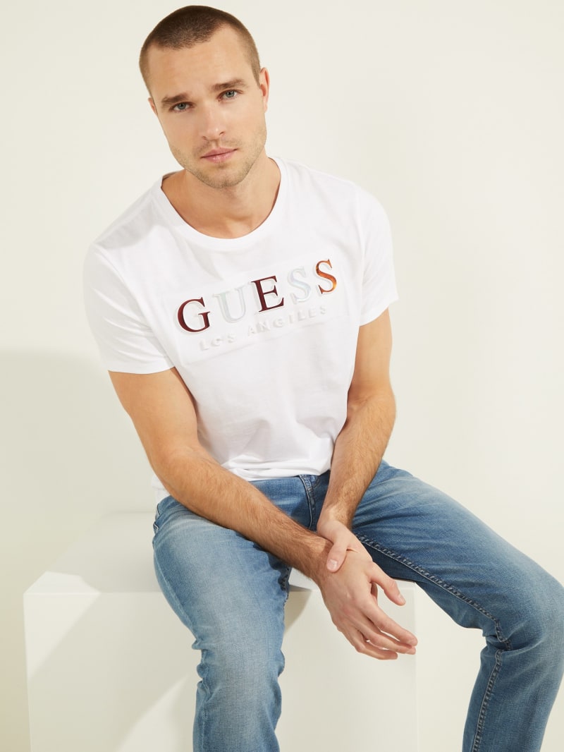 White Men's Guess Embossed Logo Tee T Shirts | 5362471-ZB